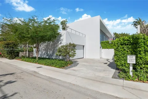 3441 Charles Ave, Miami, FL 33133 - MLS#: A11744988