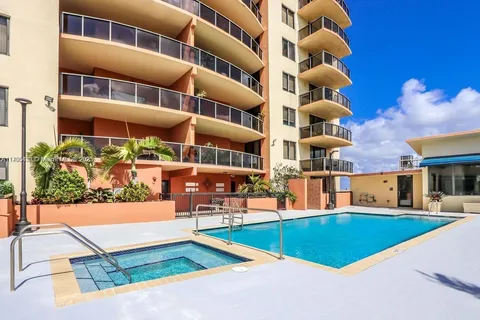 2301 SW 27th Ave Unit 1100, Miami, FL 33145 - MLS#: A11795432