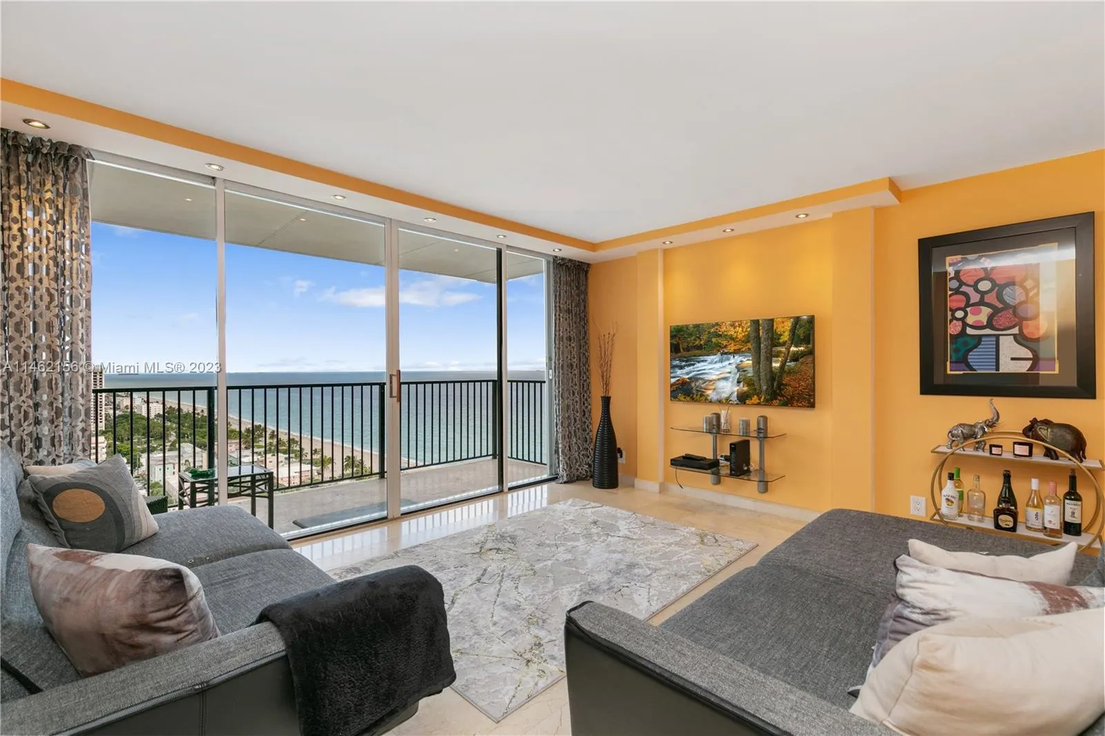 2101 S Ocean Dr Unit 2404  
