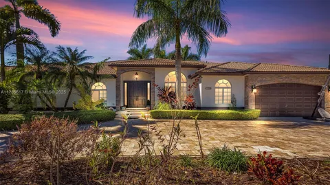 19880 SW 134th Ave, Miami, FL 33177 - MLS#: A11735617