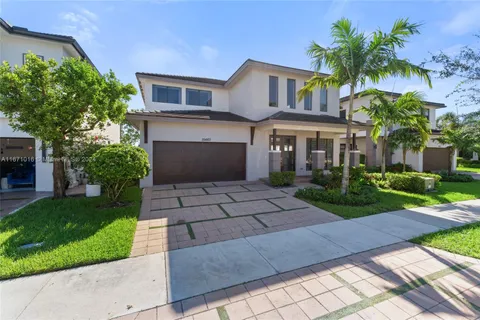 15463 NW 88th Ave, Miami Lakes, FL 33018 - MLS#: A11671016