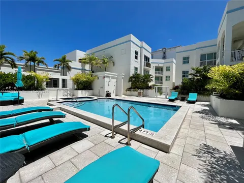 9172 Collins Ave Unit 214, Surfside, FL MLS: A11752912