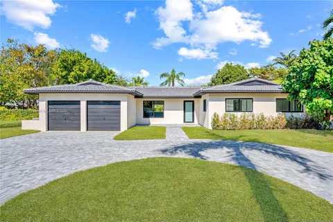 10761 SW 128th St, Miami, FL 33176 - MLS#: A11762351