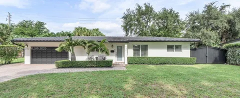 6301 Lake Geneva Rd, Miami Lakes, FL MLS: A11745310