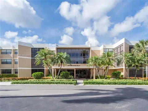 16400 Golf Club Rd Unit 306, Weston, FL 33326 - MLS#: A11722672