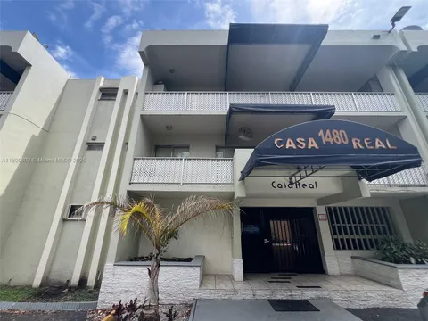 1480 W 46th St Unit 320, Hialeah, FL MLS: A11800803