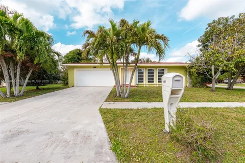 6351 Moonstone Way, Delray Beach, FL MLS: A11790564