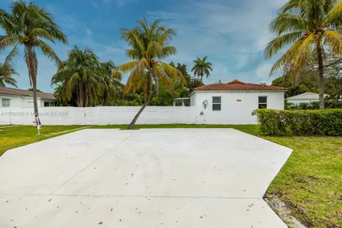 1029 NE 113 St Unit South, Biscayne Park, FL MLS: A11762303