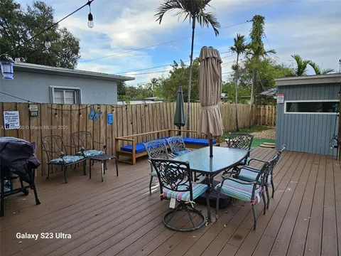 1237 SW 28th St, Fort Lauderdale, FL MLS: A11807500