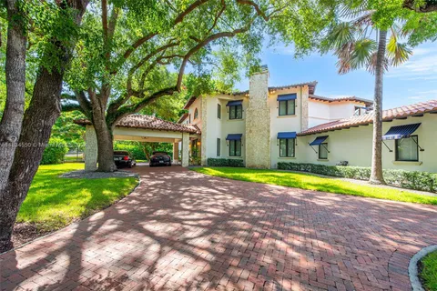 6700 Granada Blvd, Coral Gables, FL MLS: A11634550