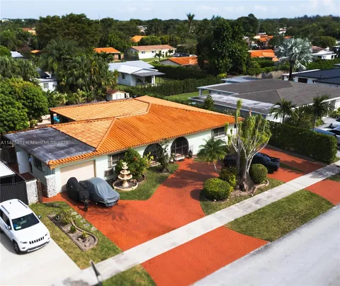9601 SW 66th St, Miami, FL MLS: A11475401