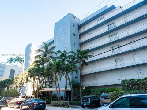 677 NE 24th St Unit 703, Miami, FL 33137 - MLS#: A11746019