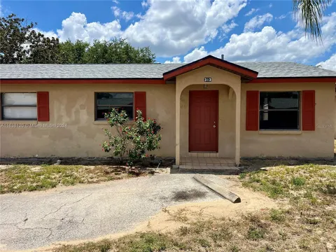 313 Blanco Court, Avon Park, FL MLS: A11638120