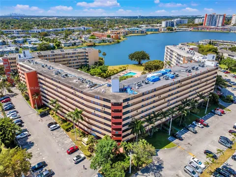 1750 NE 191st St Unit 202-1, Miami, FL MLS: A11769735