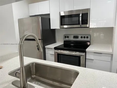 6540 W 27th Ct Unit 14-56, Hialeah, FL MLS: A11796923