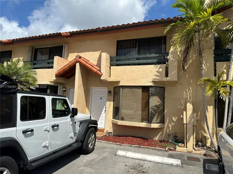 10023 SW 77th Ct, Miami, FL 33156 - MLS#: A11759482
