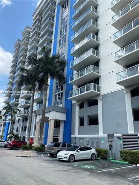 5077 NW 7th St Unit 903, Miami, FL MLS: A11459135