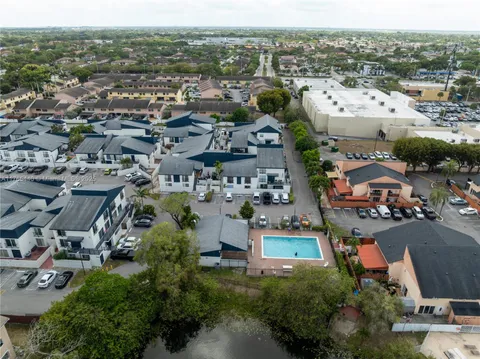 15414 SW 85th Ln Unit 168, Miami, FL MLS: A11765440