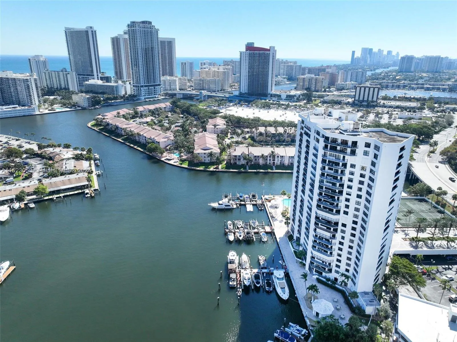 300 Three Islands Blvd Unit 819  