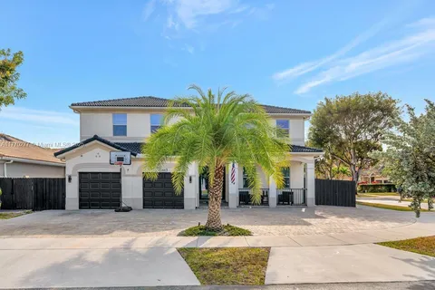 12663 SW 119th Path, Miami, FL MLS: A11770277