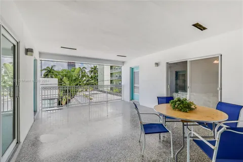350 Collins Ave Unit 307, Miami Beach, FL 33139 - MLS#: A11448979