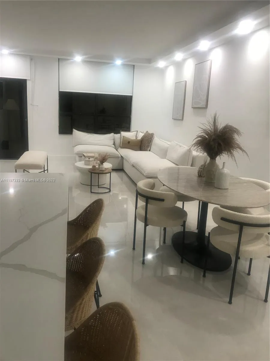 10185 COLLINS AVE Unit 1510