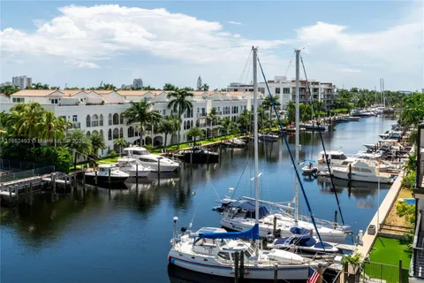 110 Hendricks Isle Unit 13, Fort Lauderdale, FL 33301 - MLS#: A11652493
