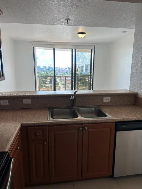 2301 SW 27th Ave Unit 1202, Miami, FL 33145 - MLS#: A11684039