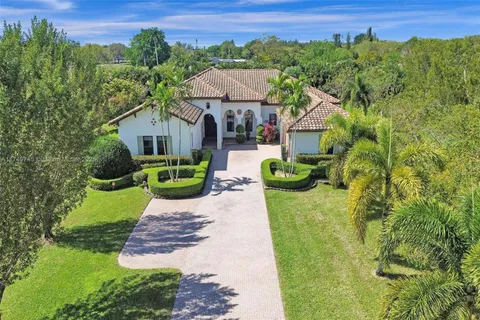 4455 Parkside Rd, Davie, FL MLS: A11749745