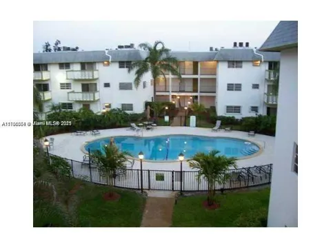 15225 NE 6th Ave Unit B306, Miami, FL MLS: A11766504