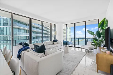 480 NE 31 Street Unit 3907, Miami, FL MLS: A11485838