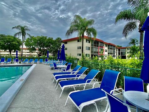 9420 S Hollybrook Lake Dr 202, Pembroke Pines, FL 33025 - MLS#: A11408106