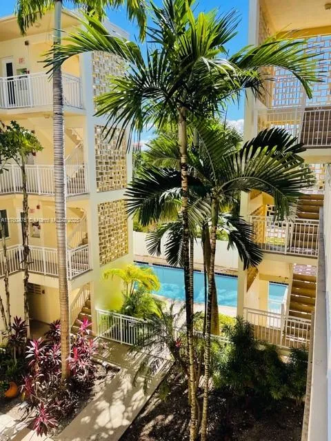 10001 W Bay Harbor Dr Unit 302, Bay Harbor Islands, FL MLS: A11760475