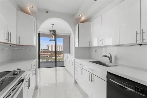 19707 Turnberry Way Unit 8B, Aventura, FL MLS: A11786474