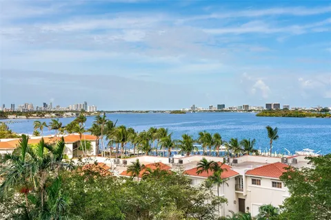 4000 Towerside Ter Unit 705, Miami, FL MLS: A11532789