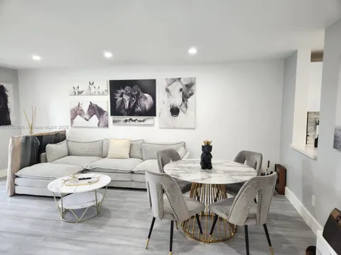 17000 NW 67th Ave Unit 311, Hialeah, FL MLS: A11792936