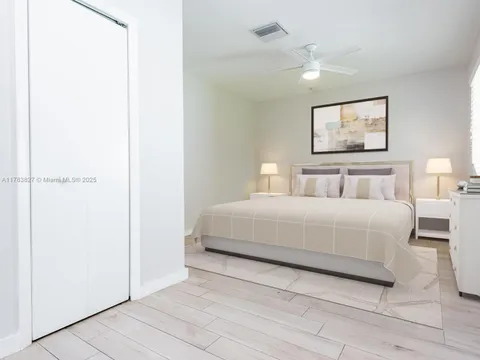 842 NE 121 St Unit W, Biscayne Park, FL MLS: A11783827