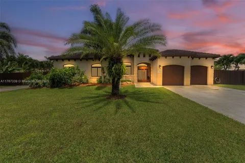 32006 SW 206th Ave, Homestead, FL MLS: A11767339