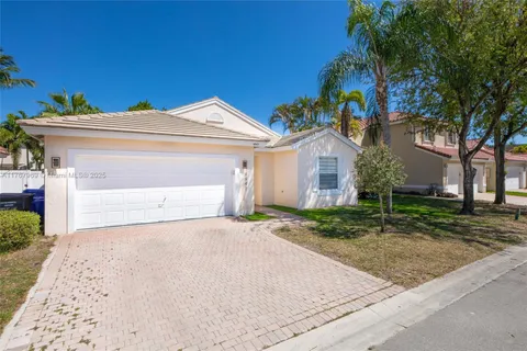4942 SW 32nd Way, Hollywood, FL MLS: A11767969