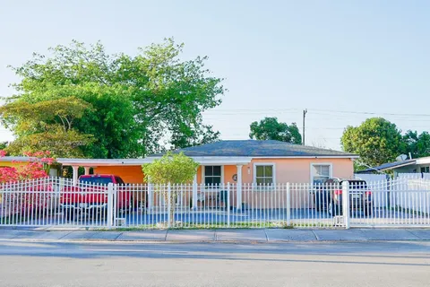 911 E 32nd St, Hialeah, FL MLS: A11803131