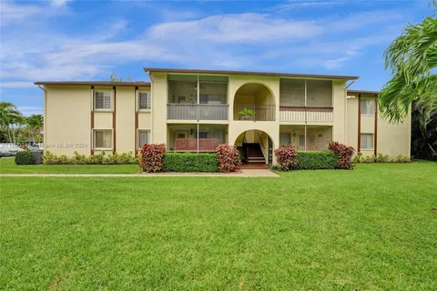 5927 La Pinata Blvd Unit B-2, Green Acres, FL MLS: A11620116