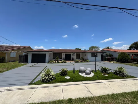 1725 W 76th St, Hialeah, FL MLS: A11784542