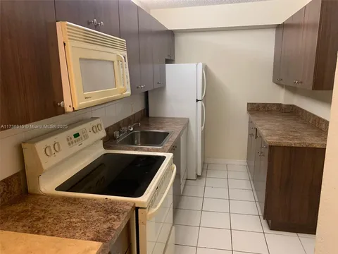 1251 NE 108th St Unit 106, Miami, FL 33161 - MLS#: A11738615