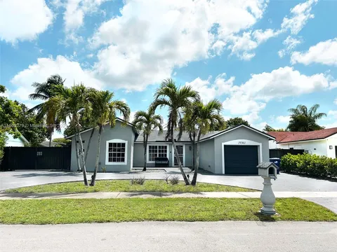 19361 NW 61st Ave, Hialeah, FL MLS: A11800279