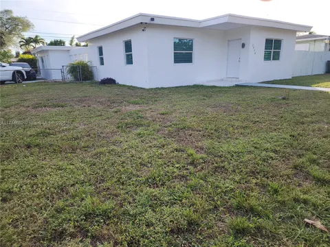 2608 Funston St, Hollywood, FL 33020 - MLS#: A11718662