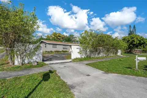 1701 NW 13th Avenue, Fort Lauderdale, FL MLS: A11769744