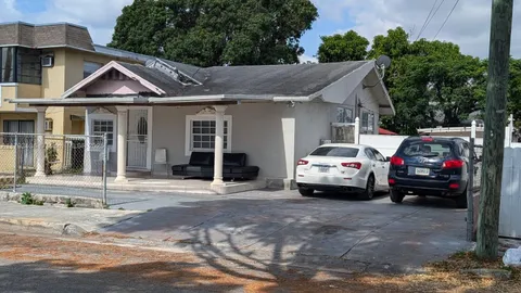 248 SW 18th Ct, Miami, FL MLS: A11793536