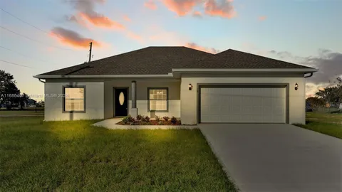 19 N Irvington Rd, Avon Park, FL MLS: A11686467