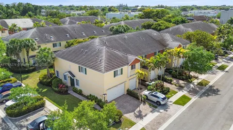 7702 Paddock Pl Unit 7702, Davie, FL MLS: A11764276