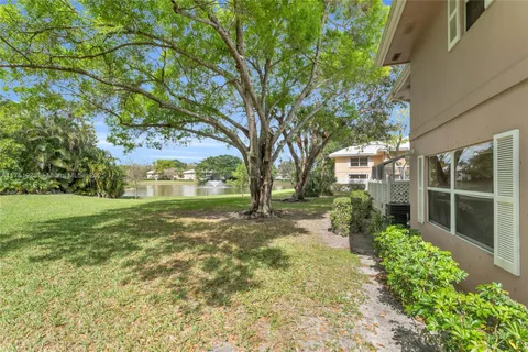 West Palm Beach, FL 33409